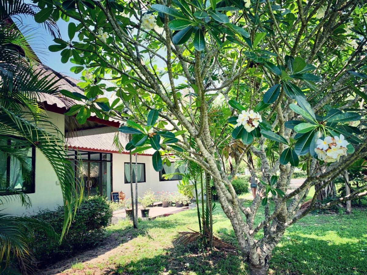 La Maison - Chiangmai Мае Таенг Экстерьер фото